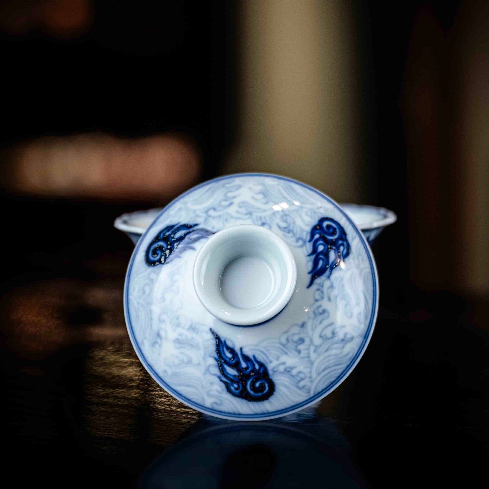 Hai Shui Qi Lin 100cc - Jing De Zhen Porcelain Gaiwan - zycs_China