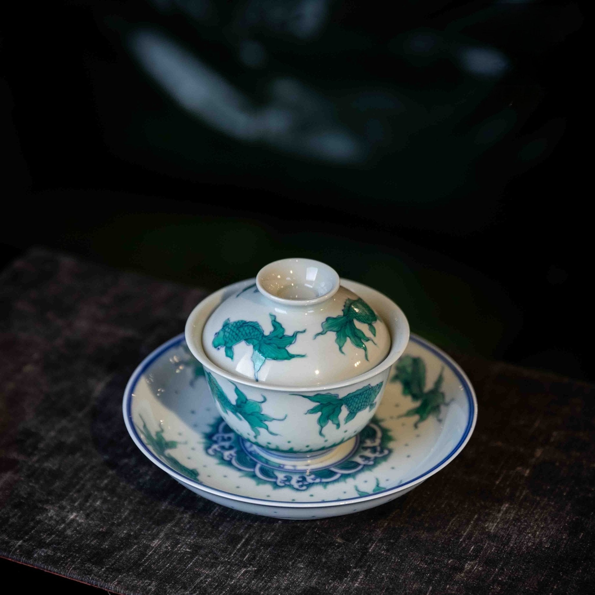 Hai Shui Yu Wen 150cc - Jing De Zhen Porcelain Gaiwan - zycs_China
