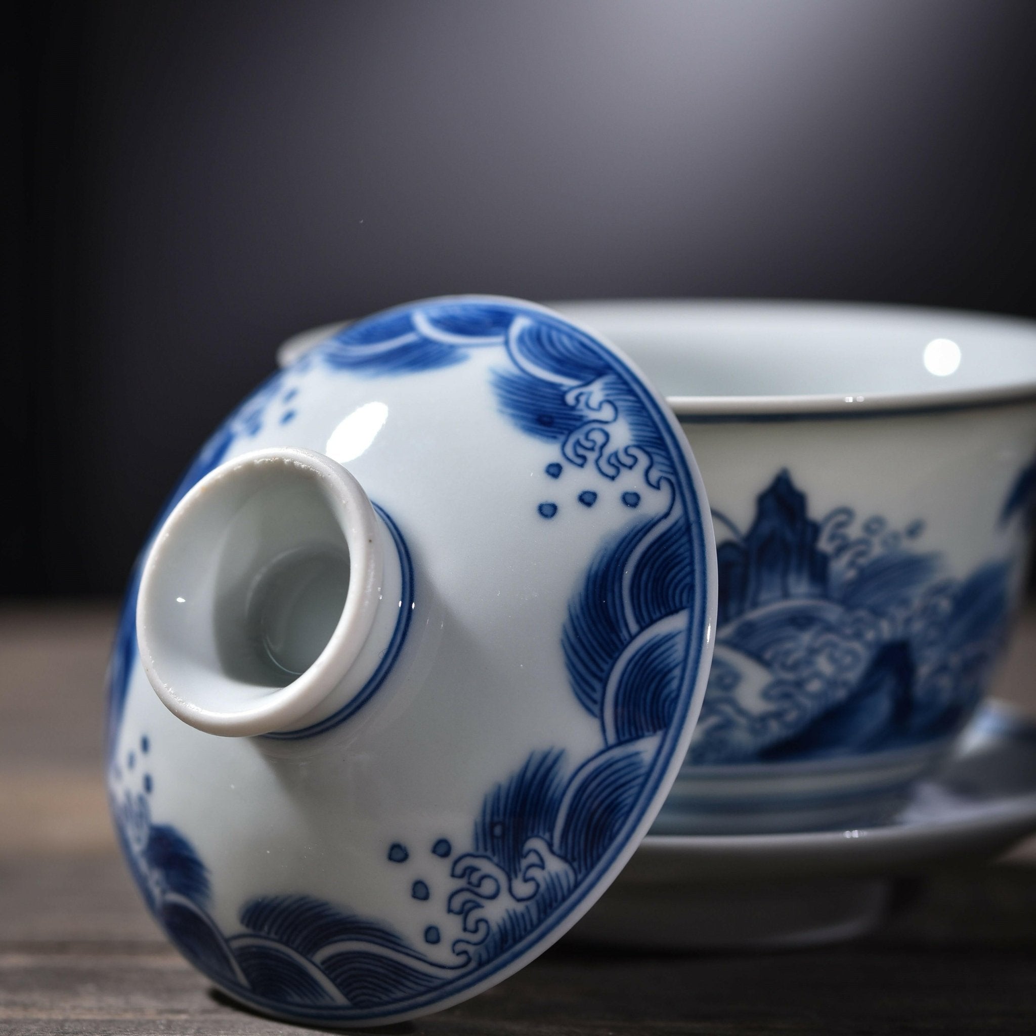Hai Wu Tian Chou - Jing De Zhen Porcelain Gaiwan - zycs_China