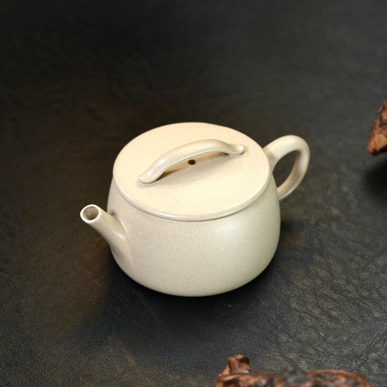 Han Wa 140cc - Yixing Handmade Teapot - zycs_China