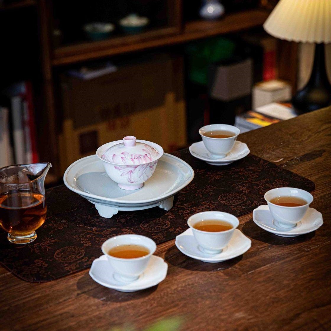 He Hua - Jing De Zhen Porcelain Gaiwan - zycs_China