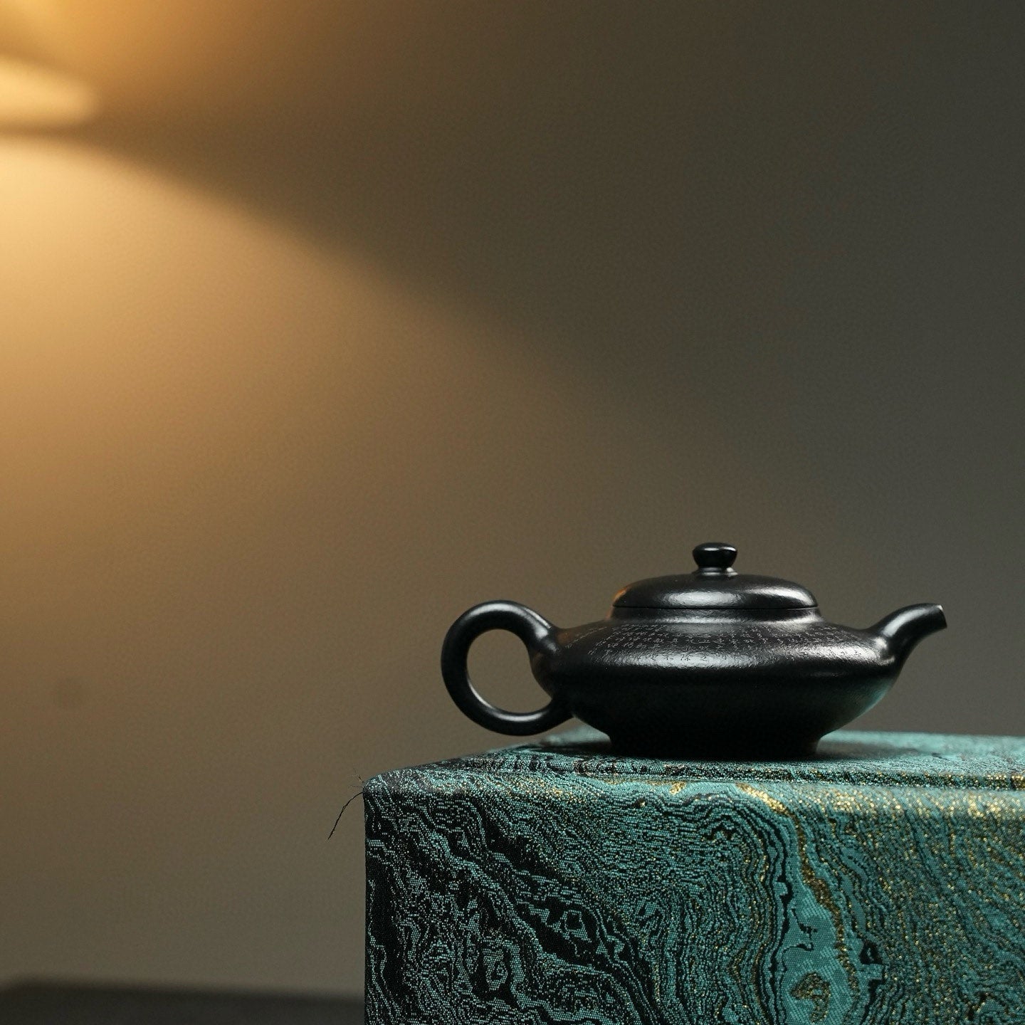 He Huan 200cc - Yixing Handmade Teapot - zycs_China