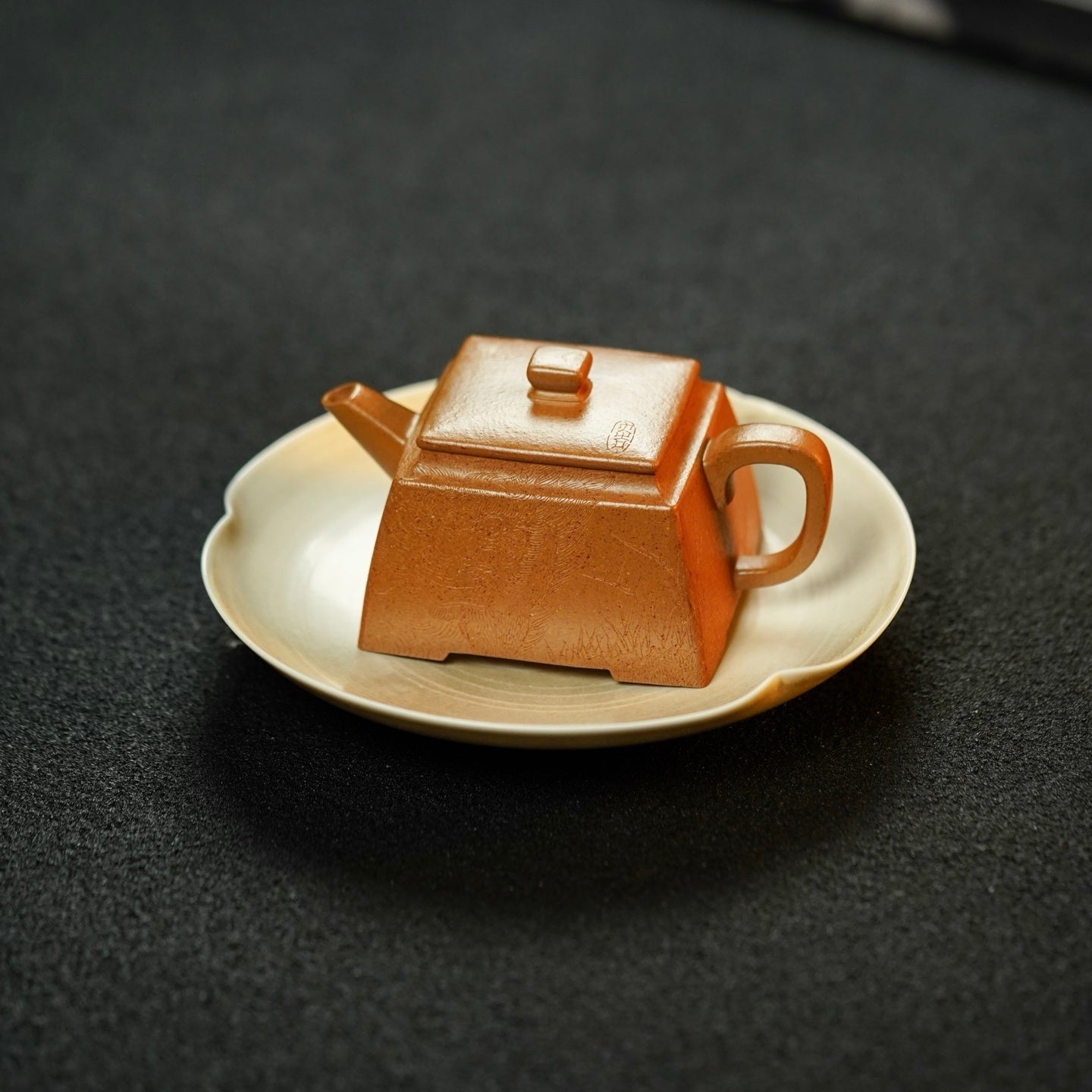 He Si Fang 150cc - Yixing Handmade Teapot - zycs_China