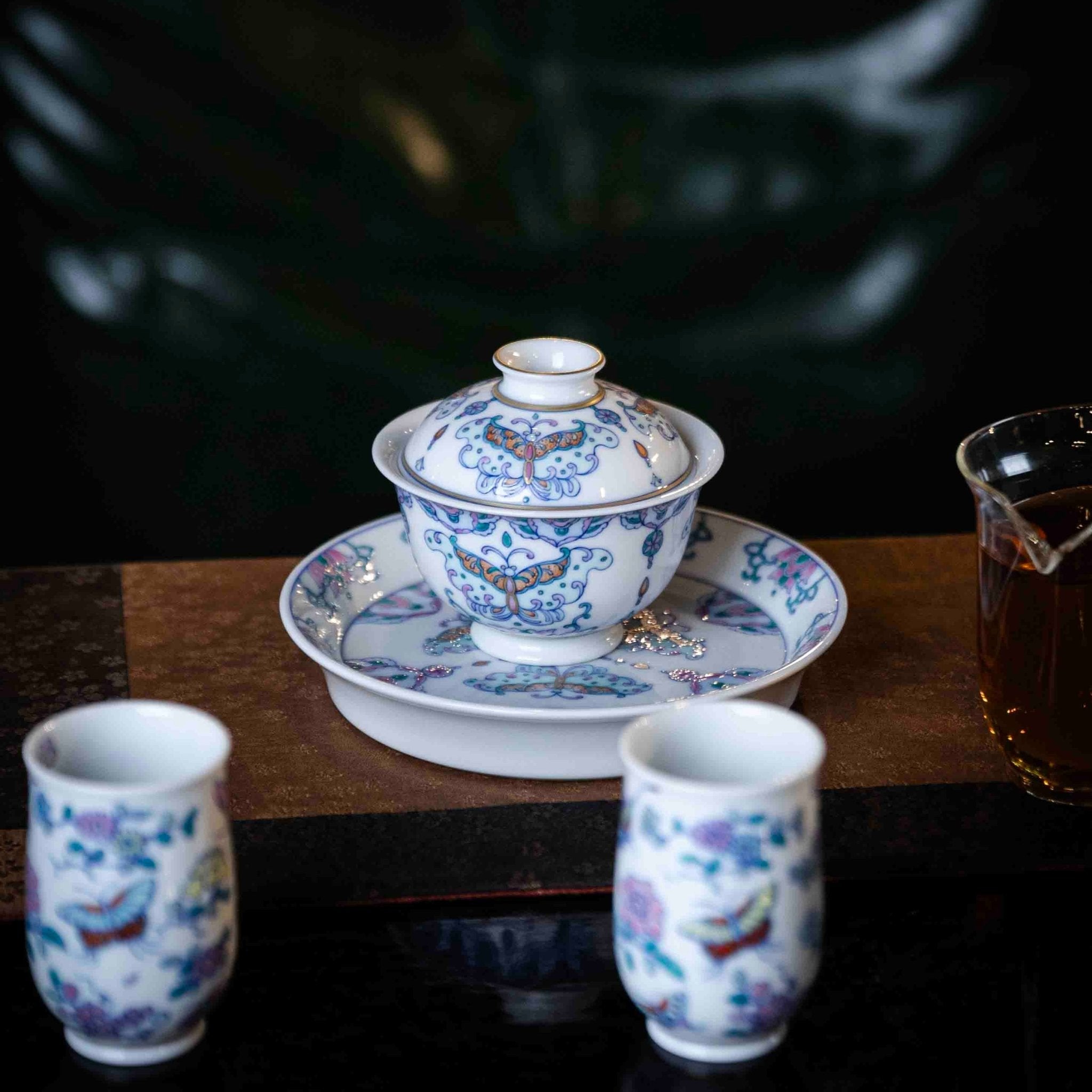 Hu Die 120cc - Jing De Zhen Porcelain Gaiwan - zycs_China
