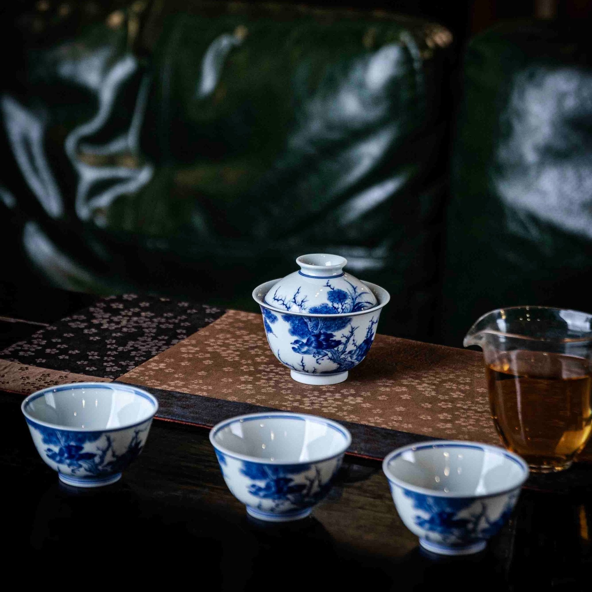 Hua Niao 120cc - Jing De Zhen Porcelain Gaiwan - zycs_China