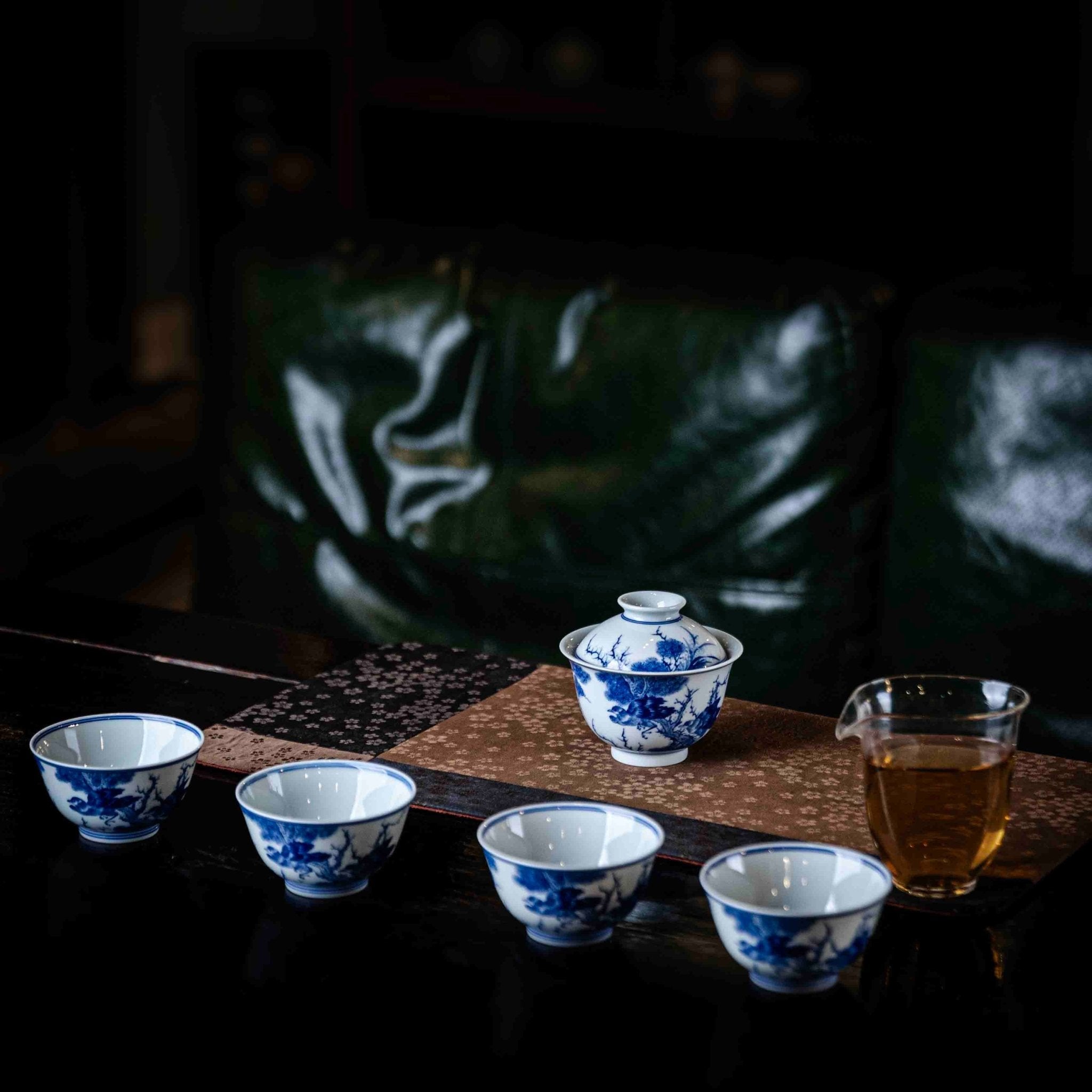 Hua Niao 120cc - Jing De Zhen Porcelain Gaiwan - zycs_China