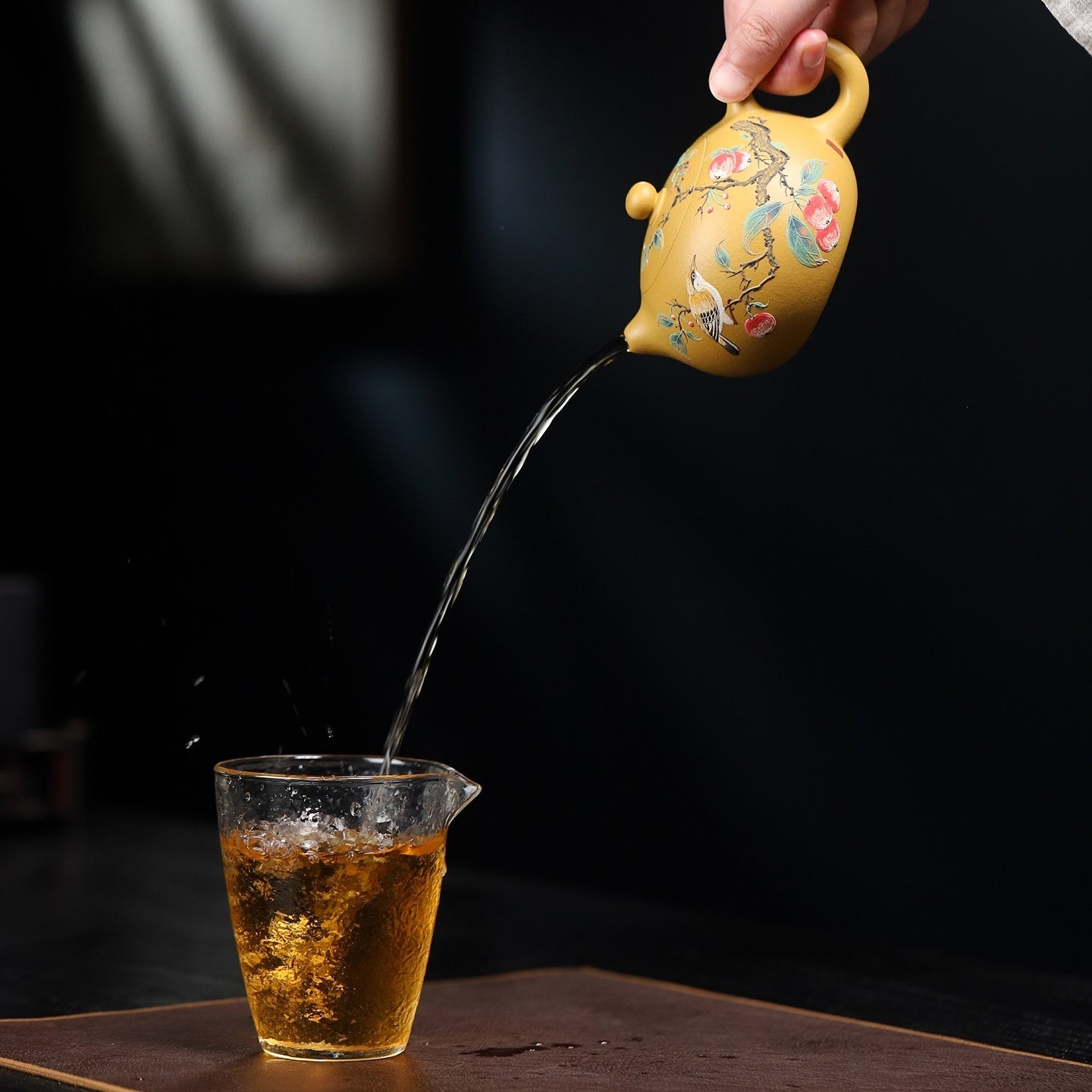 Hua Niao Xi Shi 230cc - Yixing Handmade Teapot - zycs_China