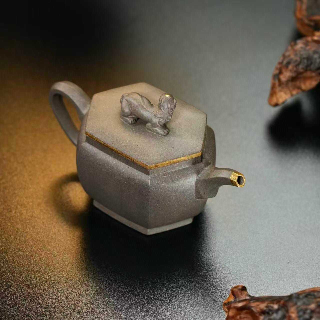 Hui Wang 180cc - Yixing Handmade Teapot - zycs_China