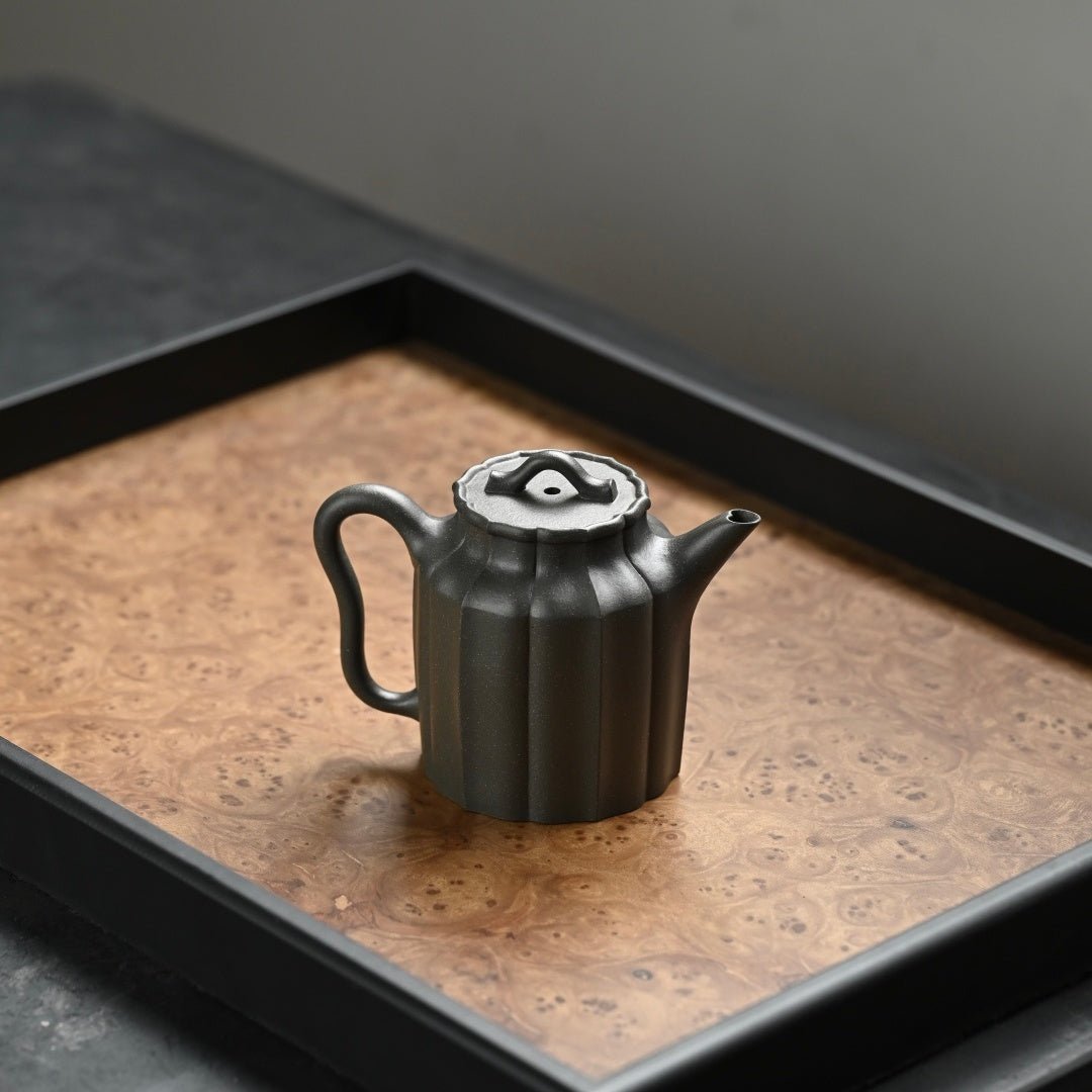 Ji Zhi 200cc - Yixing Handmade Teapot - zycs_China