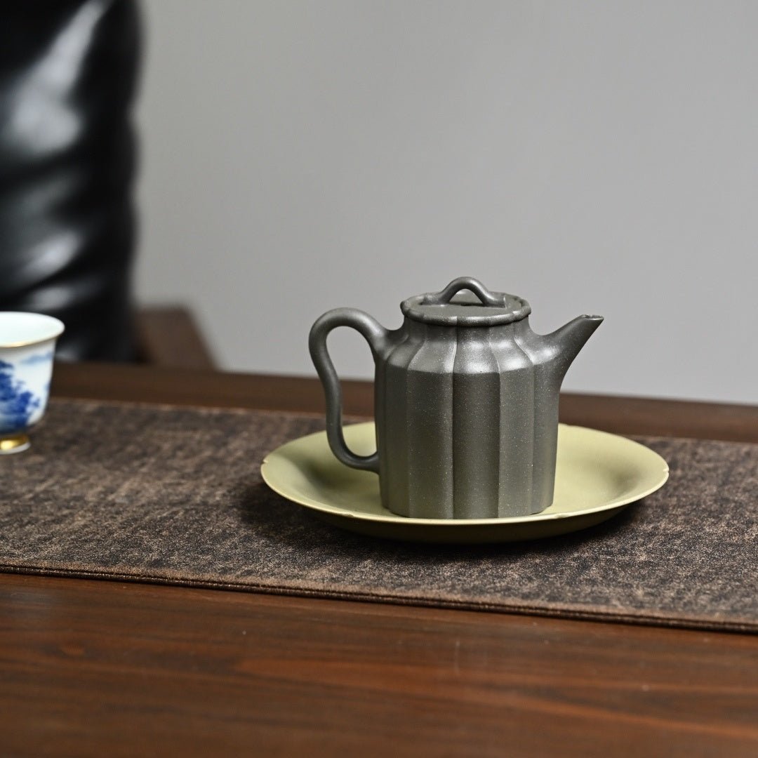 Ji Zhi 200cc - Yixing Handmade Teapot - zycs_China