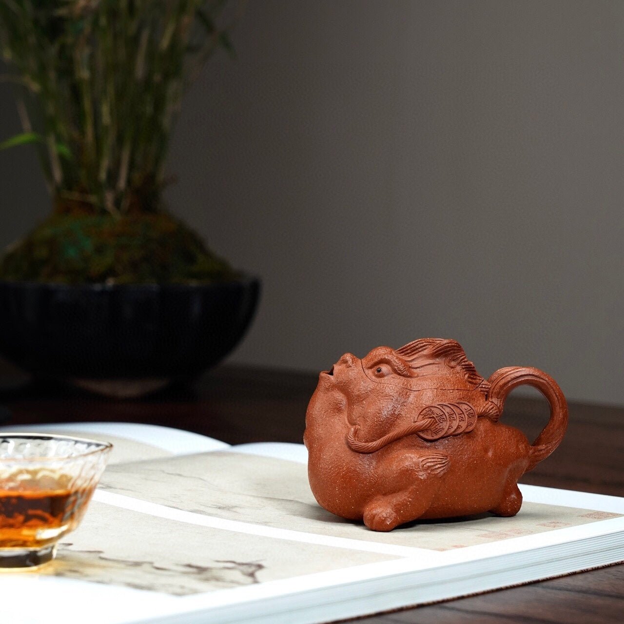 Jin Chan 200cc - Yixing Handmade Teapot - zycs_China