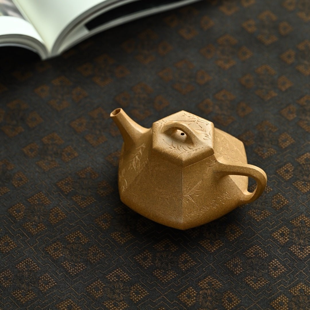 Jin Piao 200cc - Yixing Handmade Teapot - zycs_China