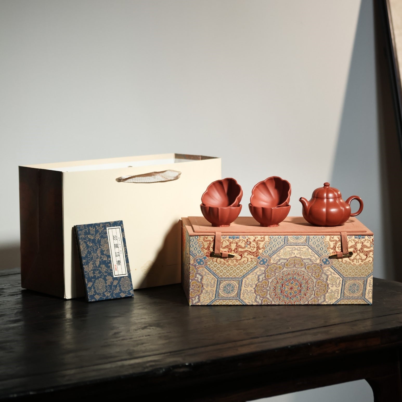 Jin Wen Li Xing 130cc - Yixing Handmade Teapot - zycs_China