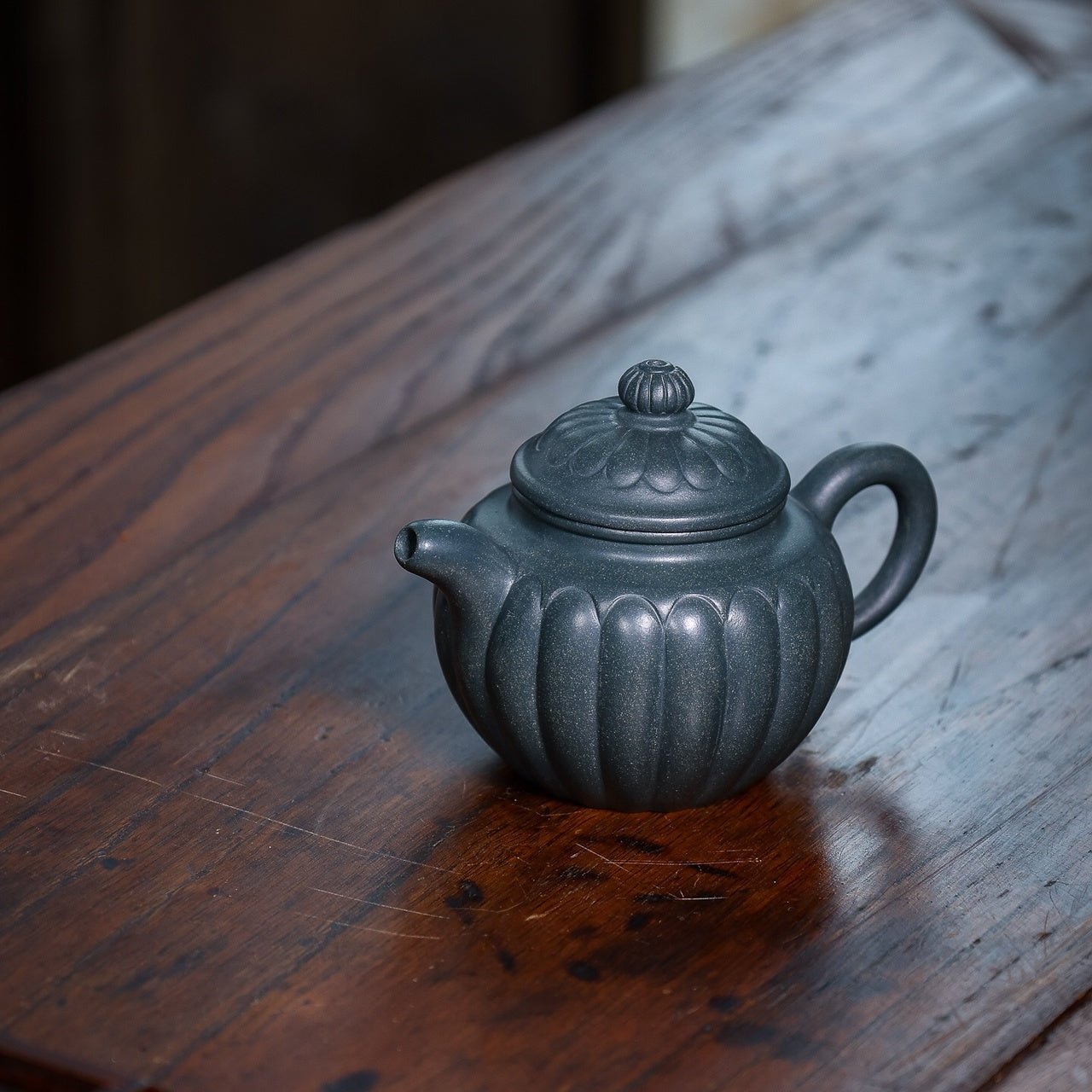 Jin Wen Lian Zi 100cc - Yixing Handmade Teapot - zycs_China
