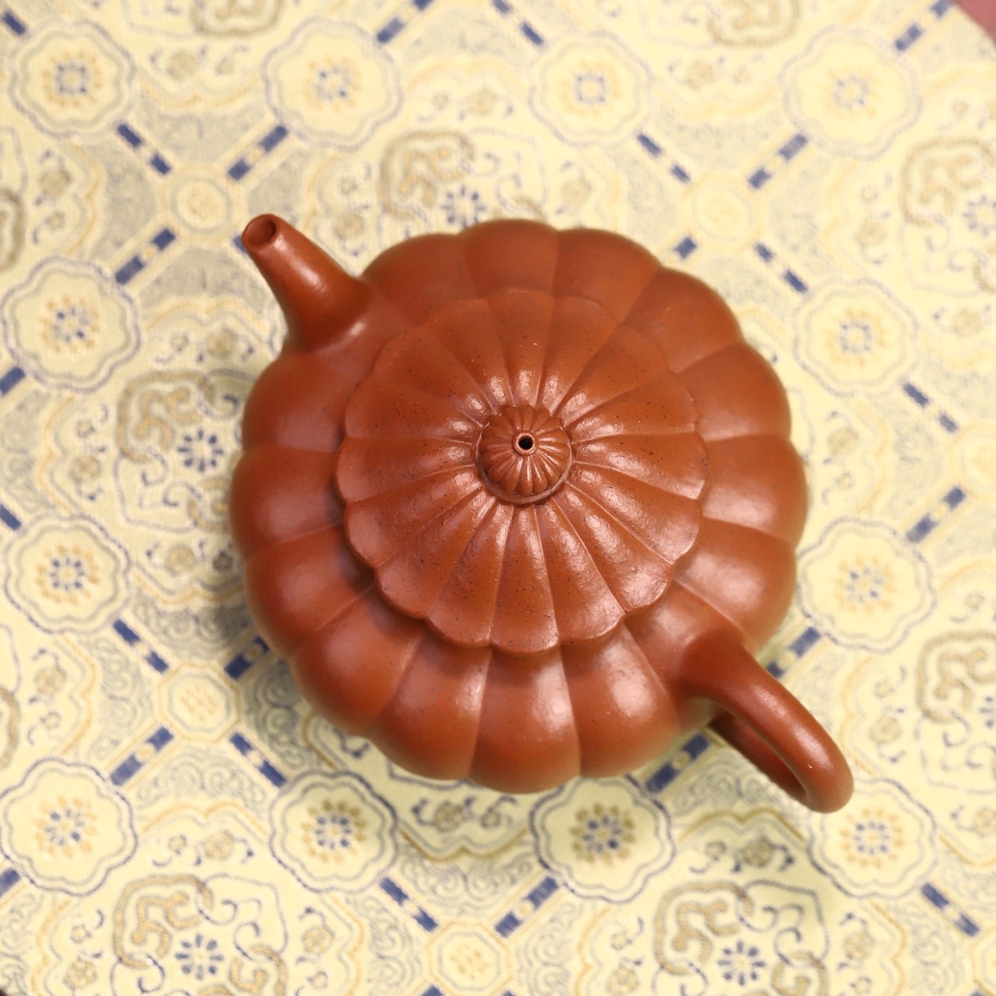 Jin Wen Lian Zi 220cc - Yixing Handmade Teapot - zycs_China