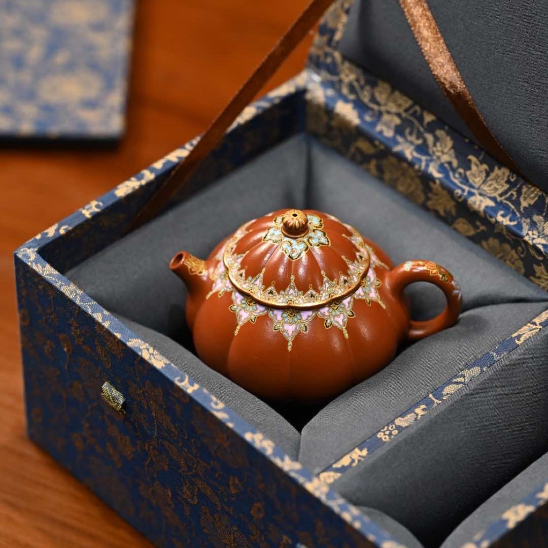 Jin Wen Wen Dan 130cc - Yixing Handmade Teapot - zycs_China