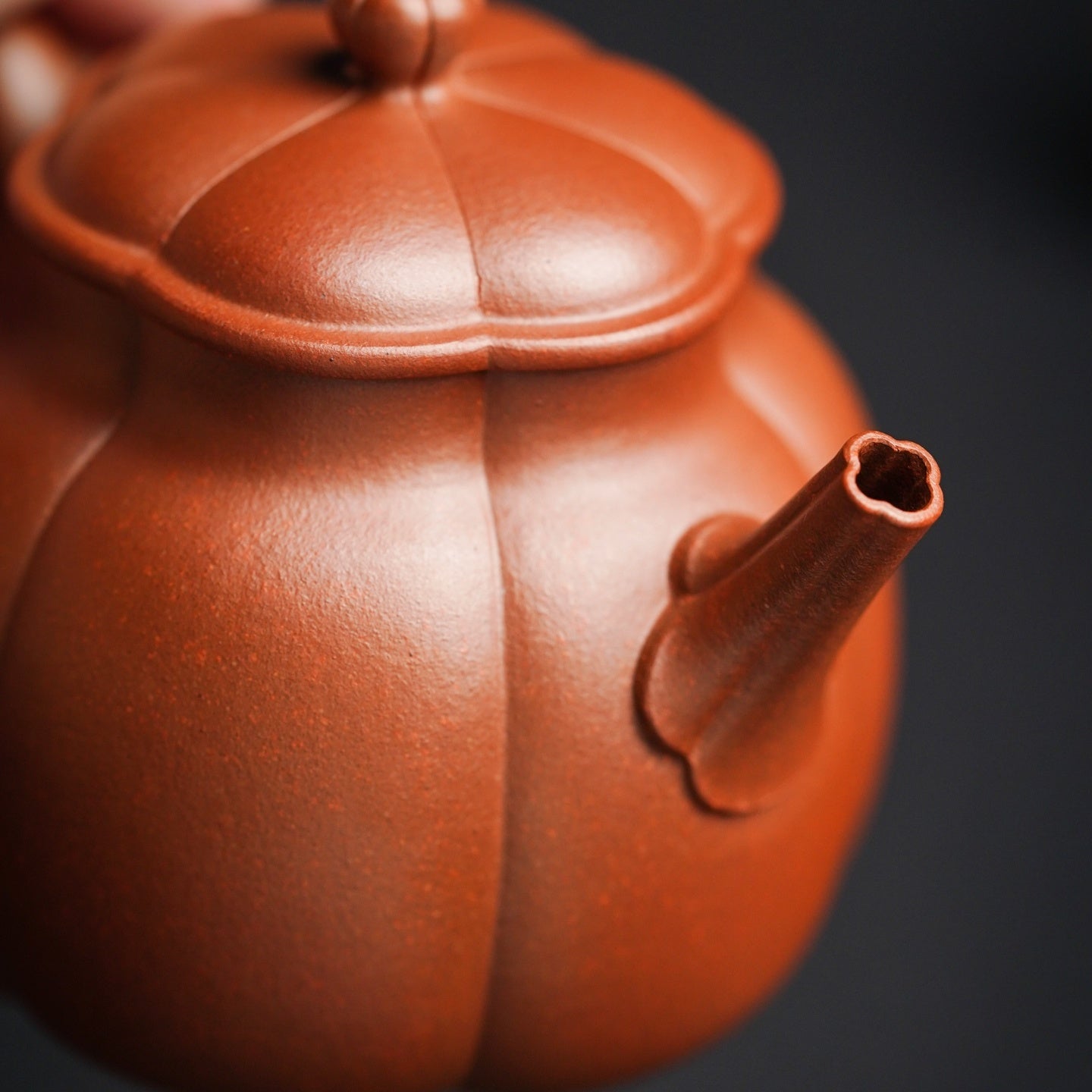 Jin Wen Yan Xin 210cc - Yixing Handmade Teapot - zycs_China