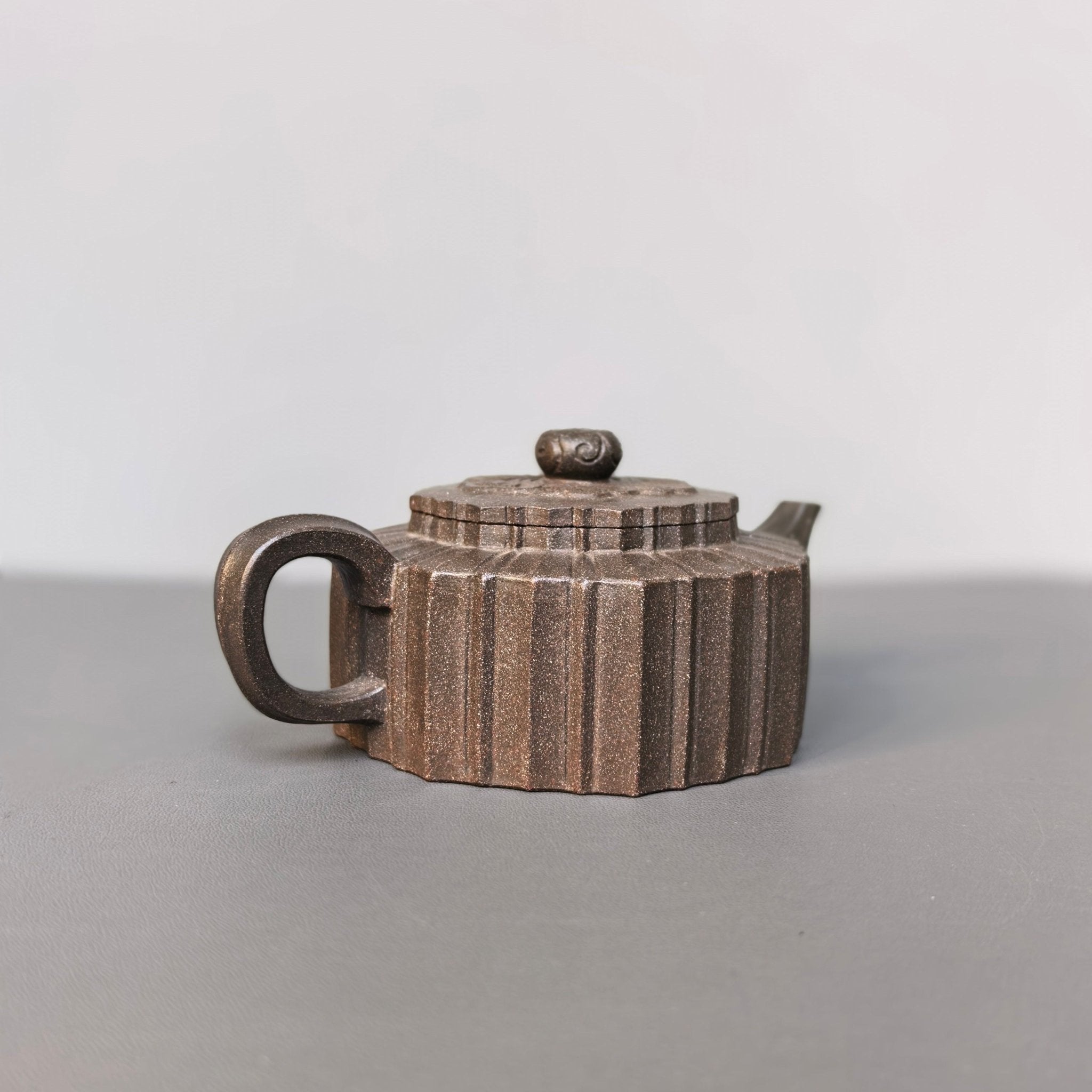 Jin Wen Zhou Pan 230cc - Yixing Handmade Teapot - zycs_China