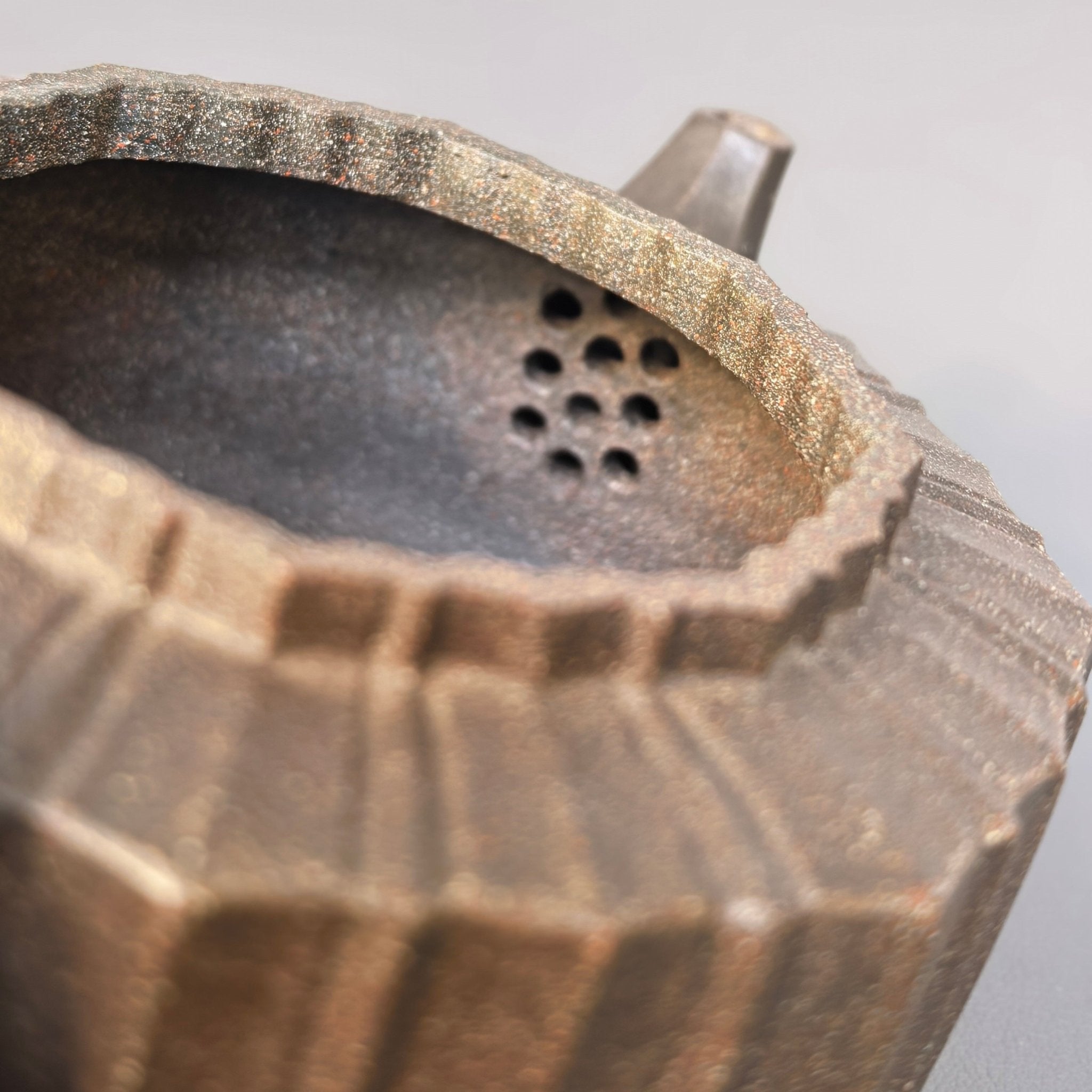 Jin Wen Zhou Pan 230cc - Yixing Handmade Teapot - zycs_China