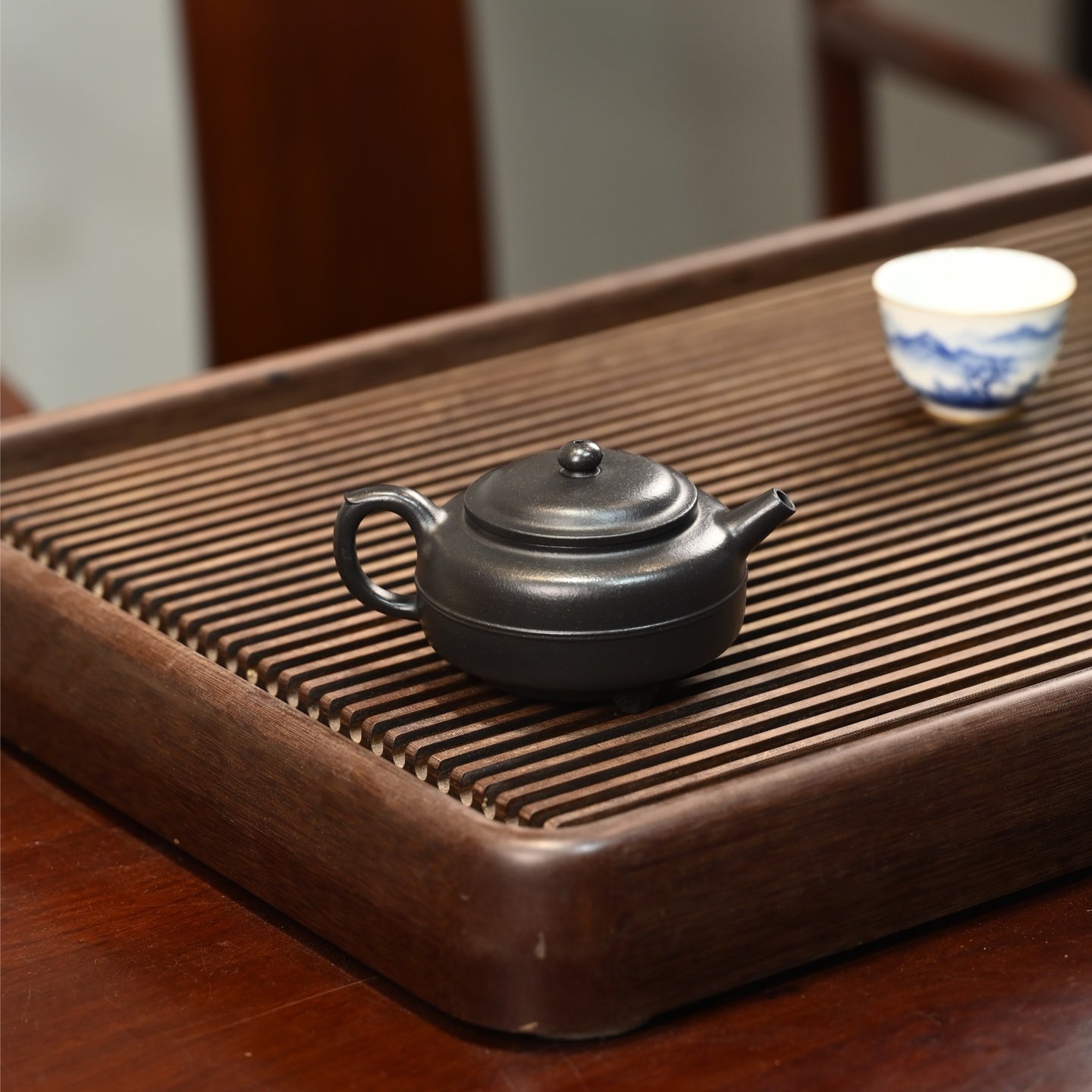 Jin Zhu 200cc - Yixing Handmade Teapot - zycs_China
