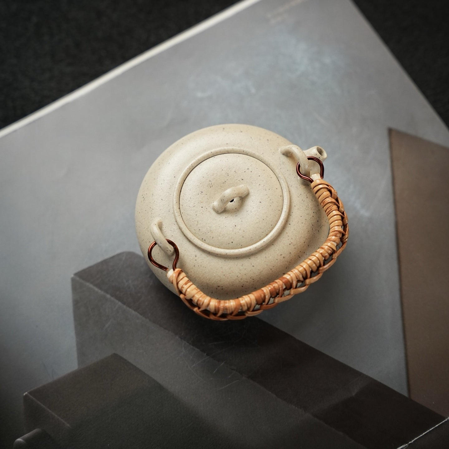 Jing Xin Ti Liang 150cc - Yixing Handmade Teapot - zycs_China