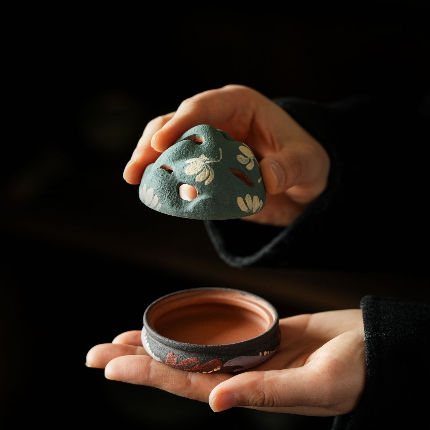 Jiu Se Lu 175cc - Yixing Handmade Teapot - zycs_China