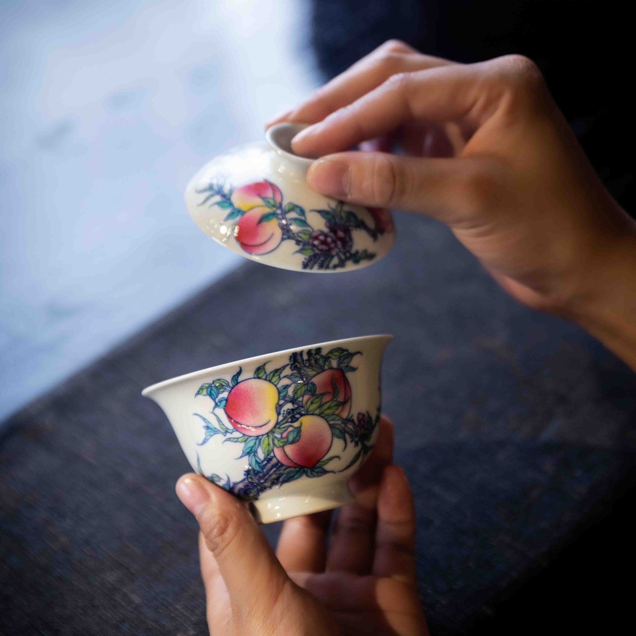 Jiu Tao 150cc - Jing De Zhen Porcelain Gaiwan - zycs_China