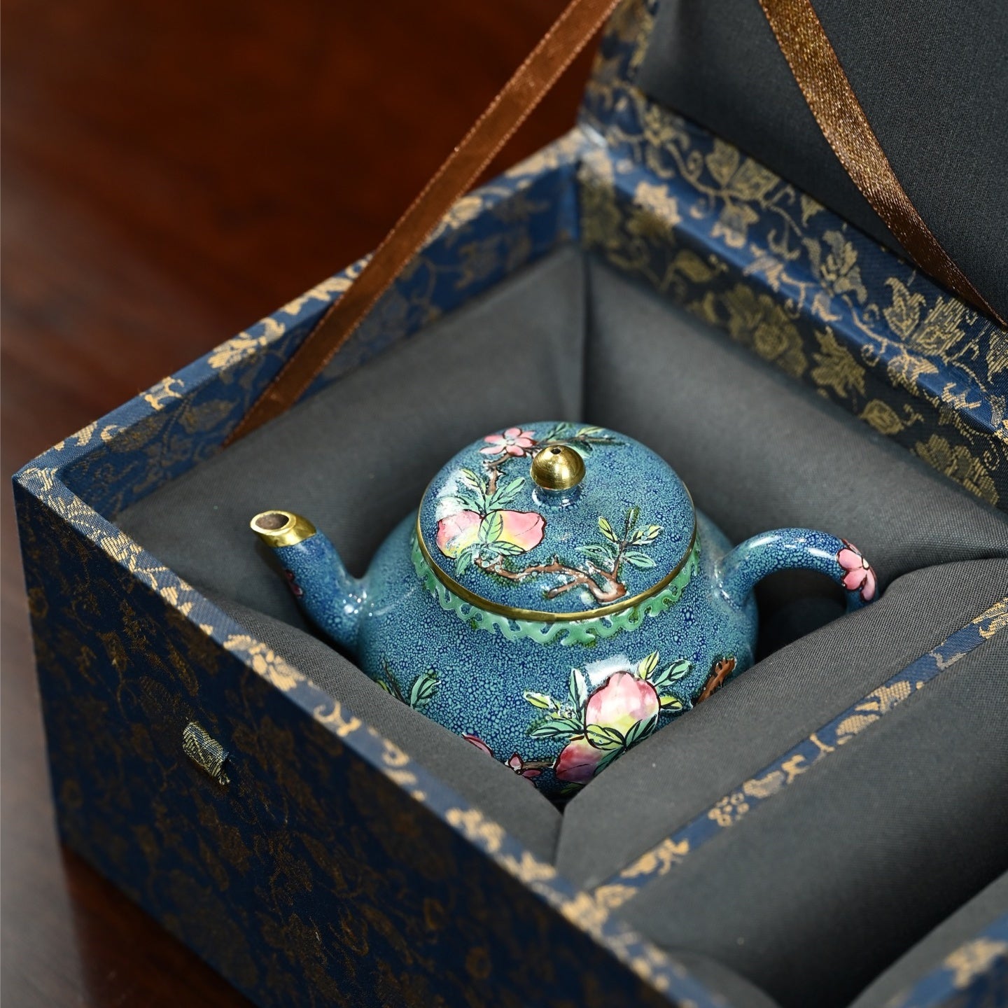Jun De 130cc - Yixing Handmade Teapot - zycs_China