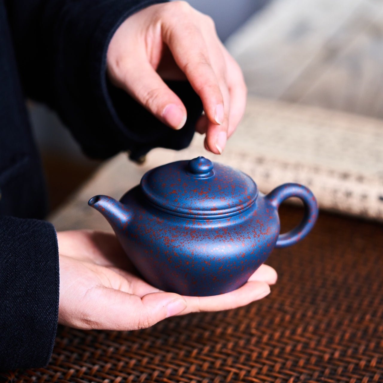 Jun Yi Ru Yi 210cc - Yixing Handmade Teapot - zycs_China