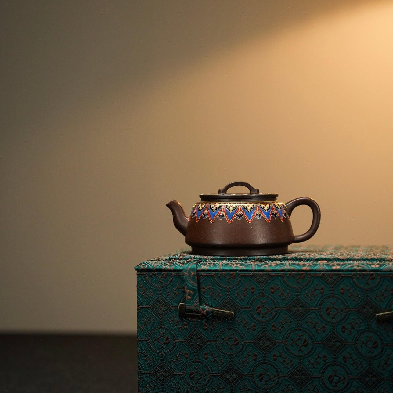 Jun Yue 130cc - Yixing Handmade Teapot - zycs_China
