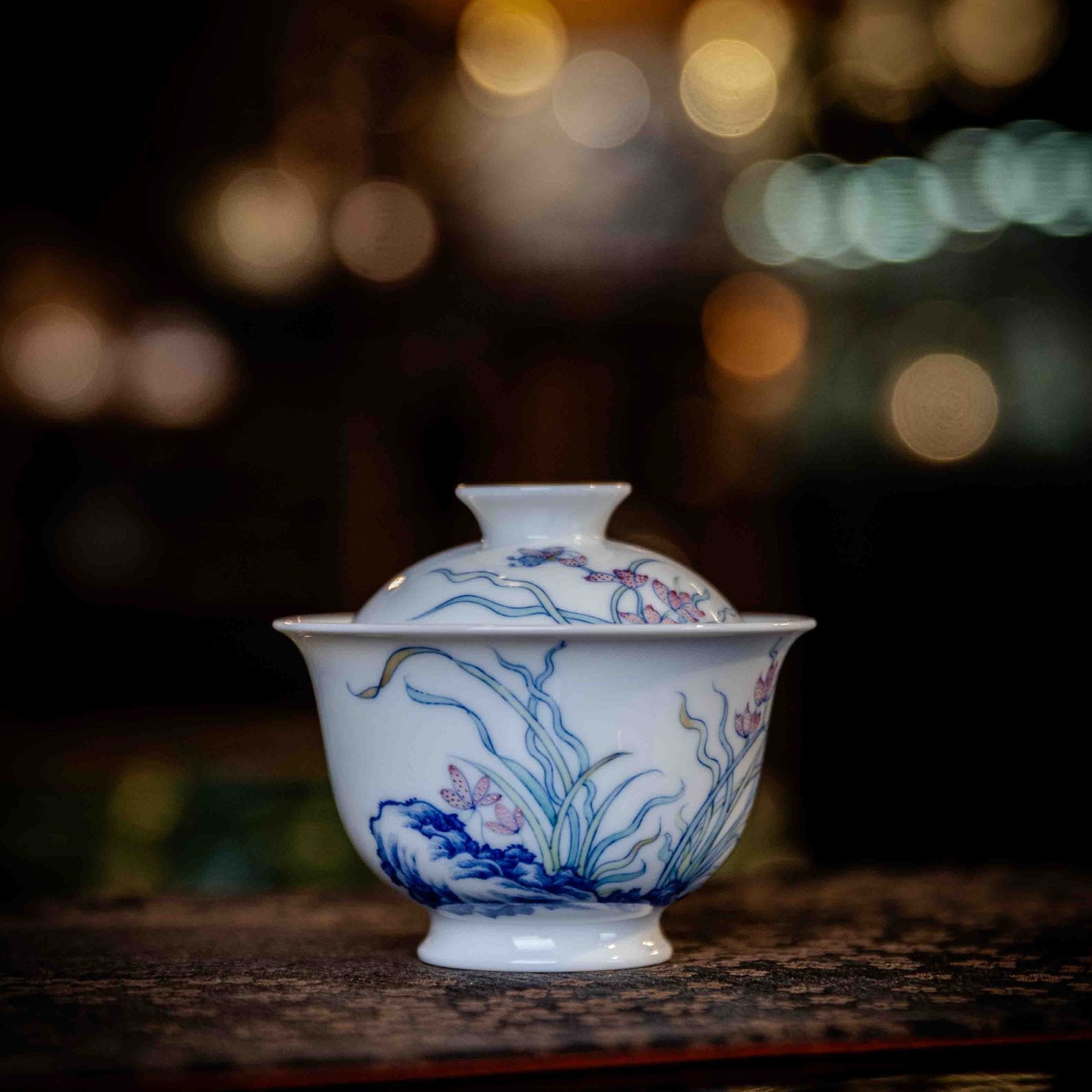 Lan Hua Hu Die 160cc - Jing De Zhen Porcelain Gaiwan - zycs_China