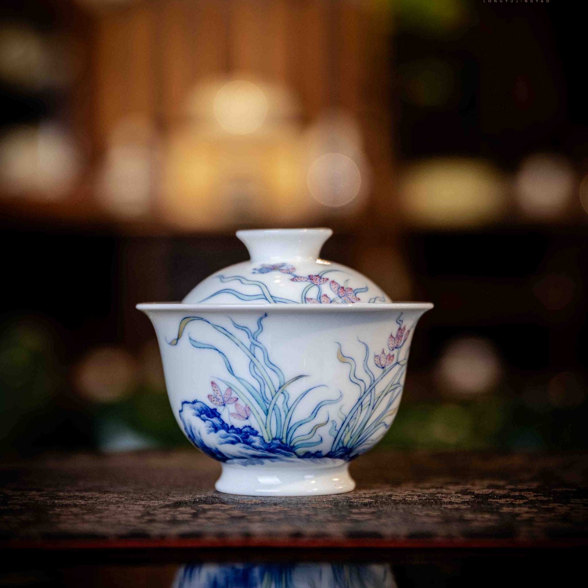 Lan Hua Hu Die 160cc - Jing De Zhen Porcelain Gaiwan - zycs_China