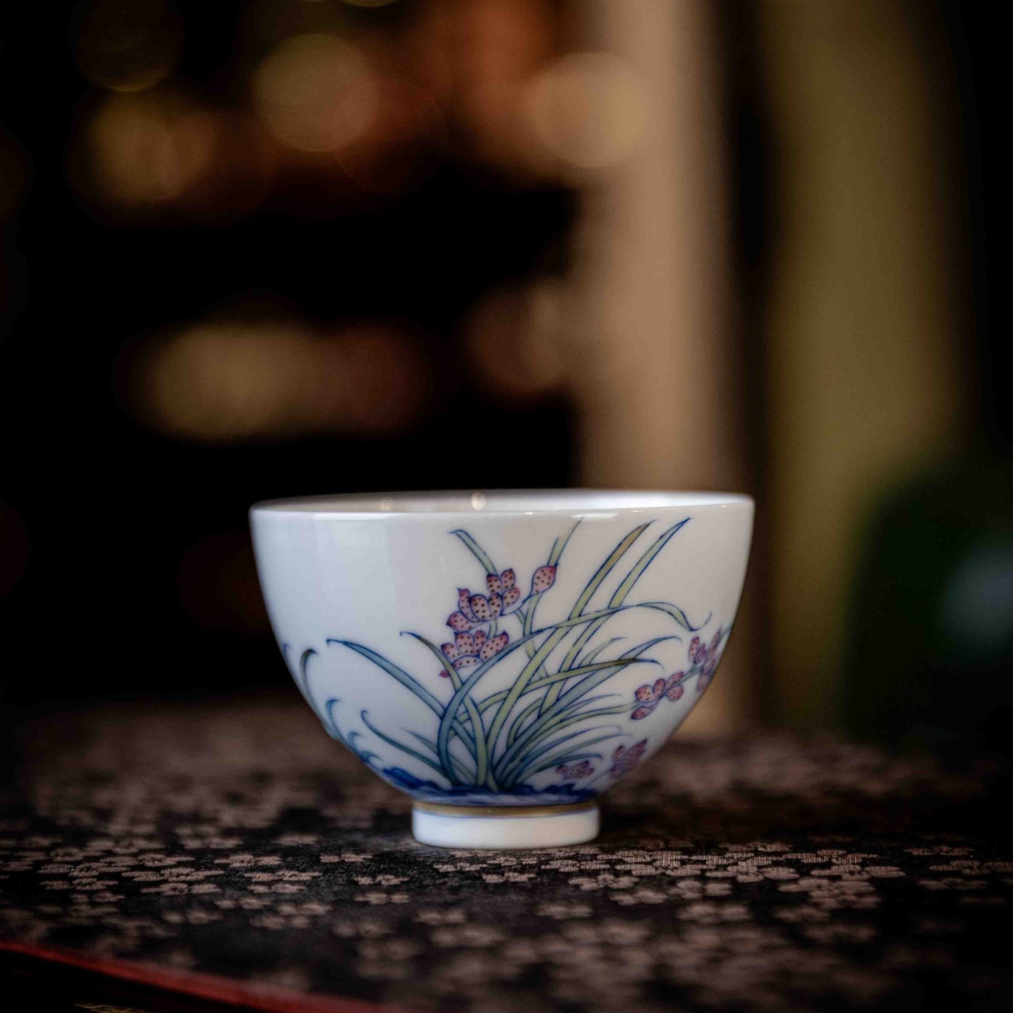 Lan Hua Hu Die 160cc - Jing De Zhen Porcelain Gaiwan - zycs_China