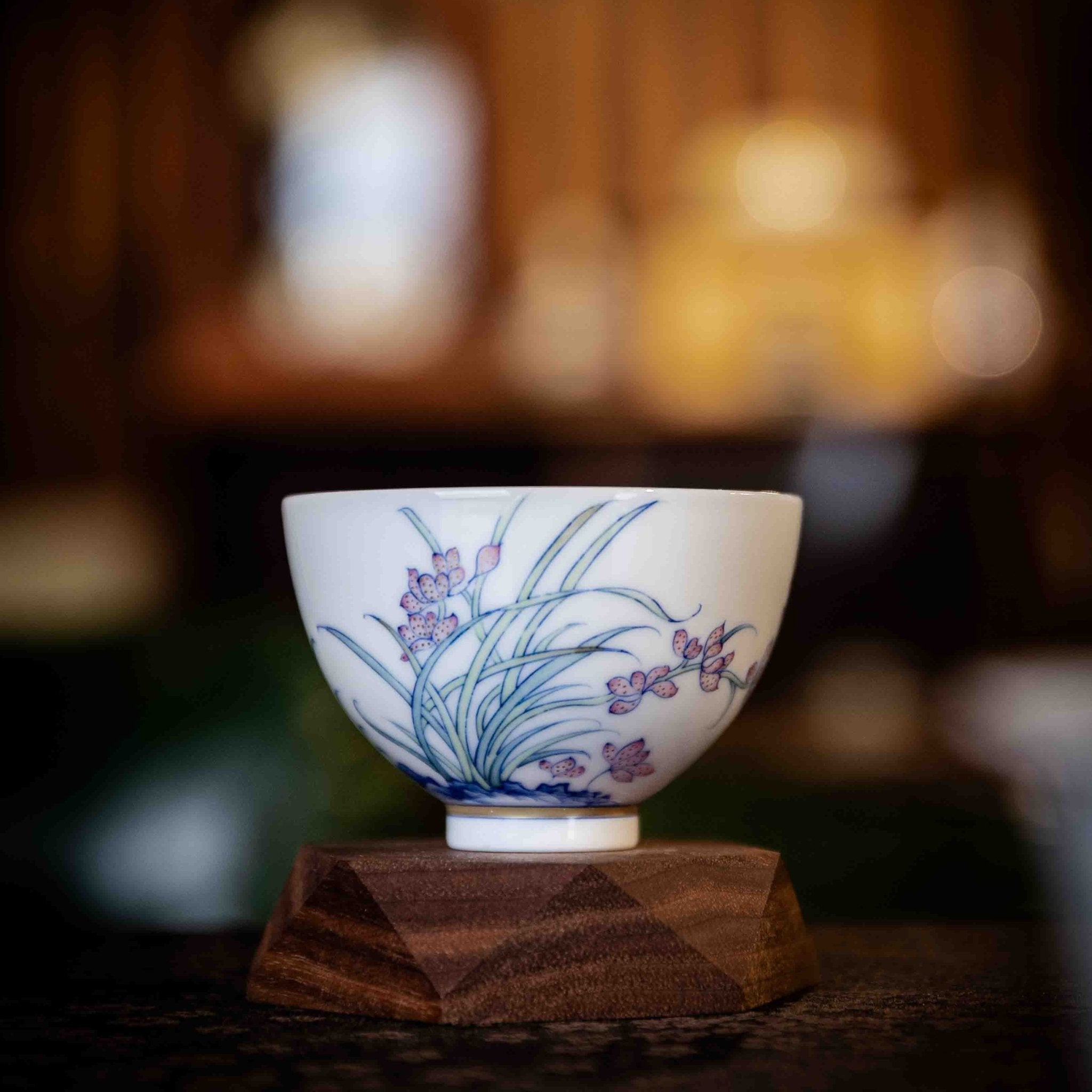 Lan Hua Hu Die 160cc - Jing De Zhen Porcelain Gaiwan - zycs_China