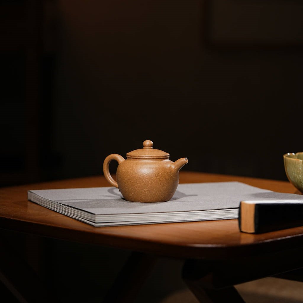 Li Mao 150cc - Yixing Handmade Teapot - zycs_China