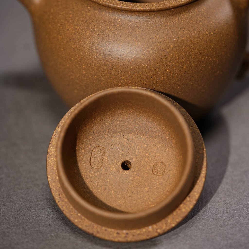 Li Mao 150cc - Yixing Handmade Teapot - zycs_China