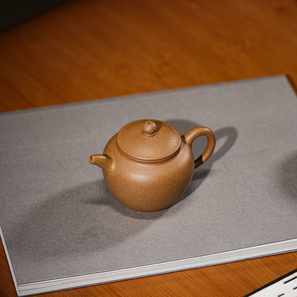 Li Mao 150cc - Yixing Handmade Teapot - zycs_China