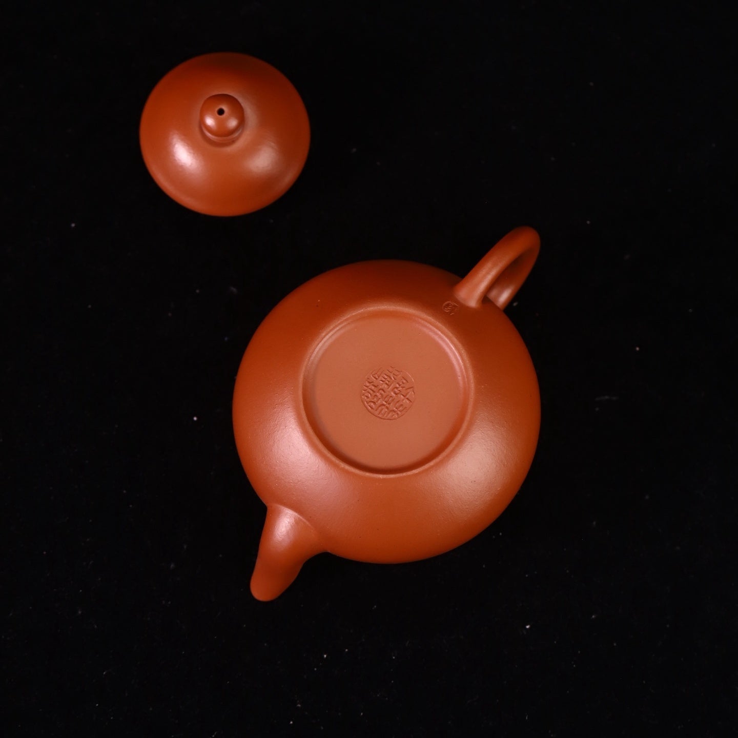 Li Xing 110cc - Yixing Handmade Teapot 江苏宜兴