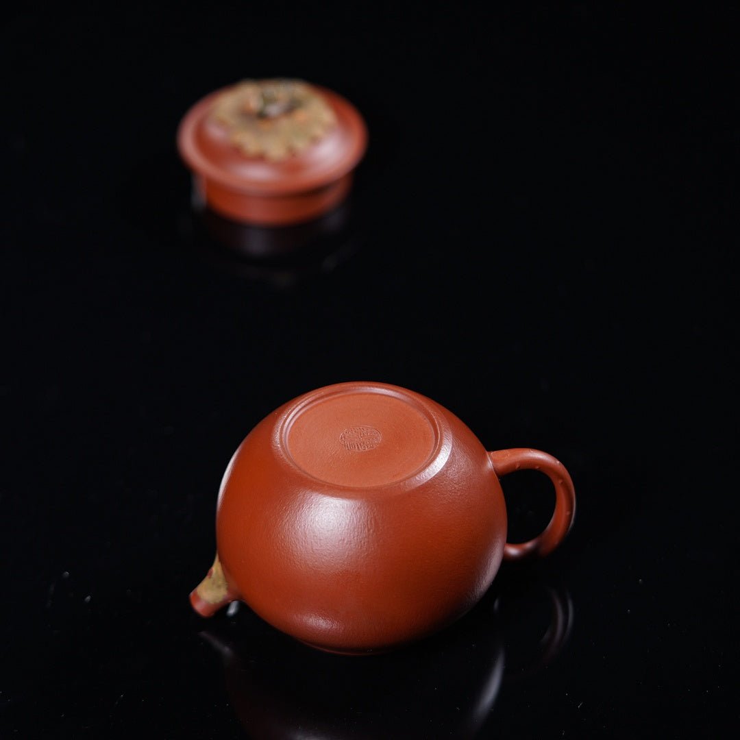 Lian Pan Ning Mou 120cc - Yixing Handmade Teapot 江苏宜兴