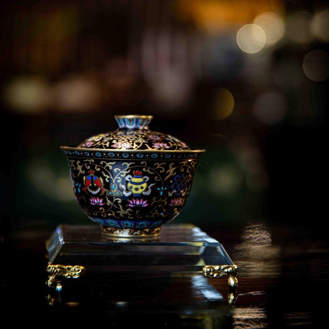 Lian Tuo Ba Bao 100cc - Jing De Zhen Porcelain Gaiwan - zycs_China