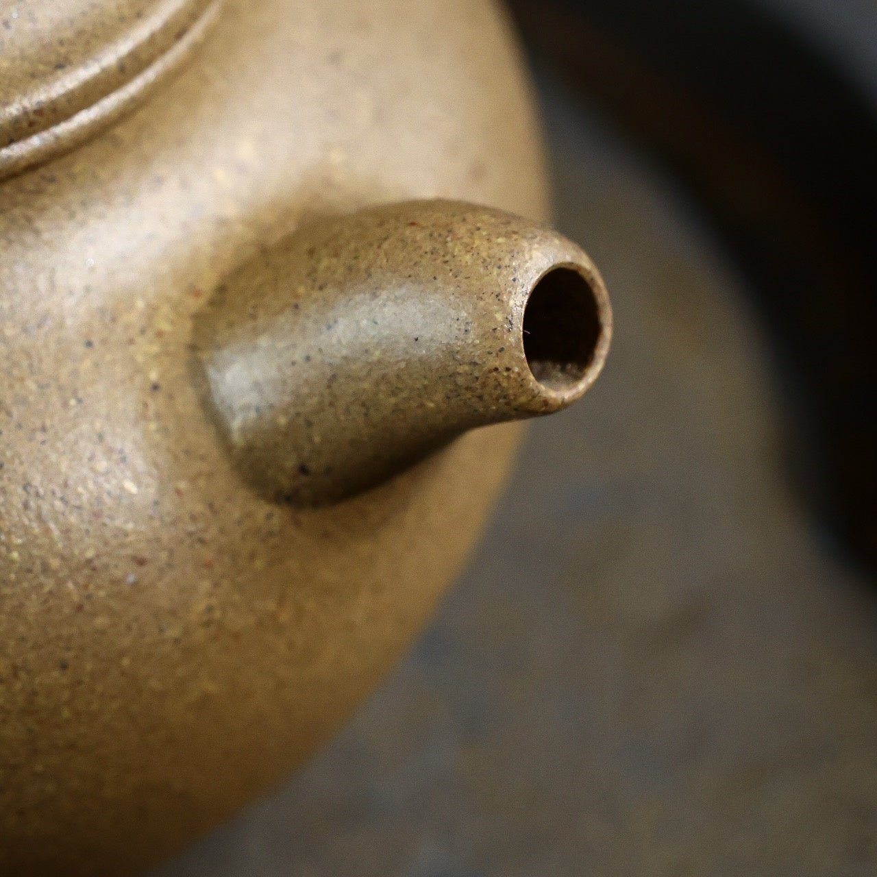 Lian Zi 150cc - Yixing Handmade Teapot - zycs_China