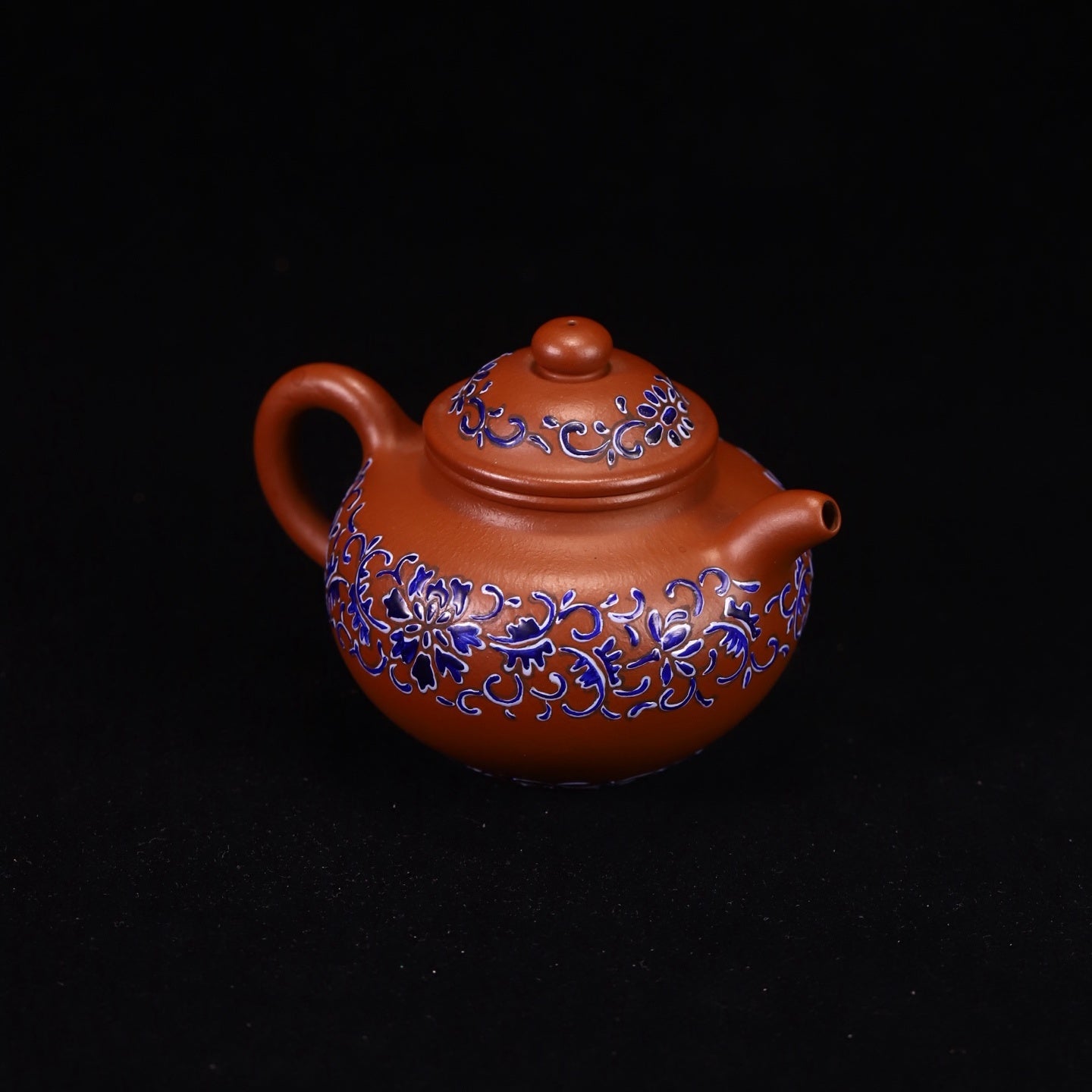 Lian Zi 150cc - Yixing Handmade Teapot 江苏宜兴