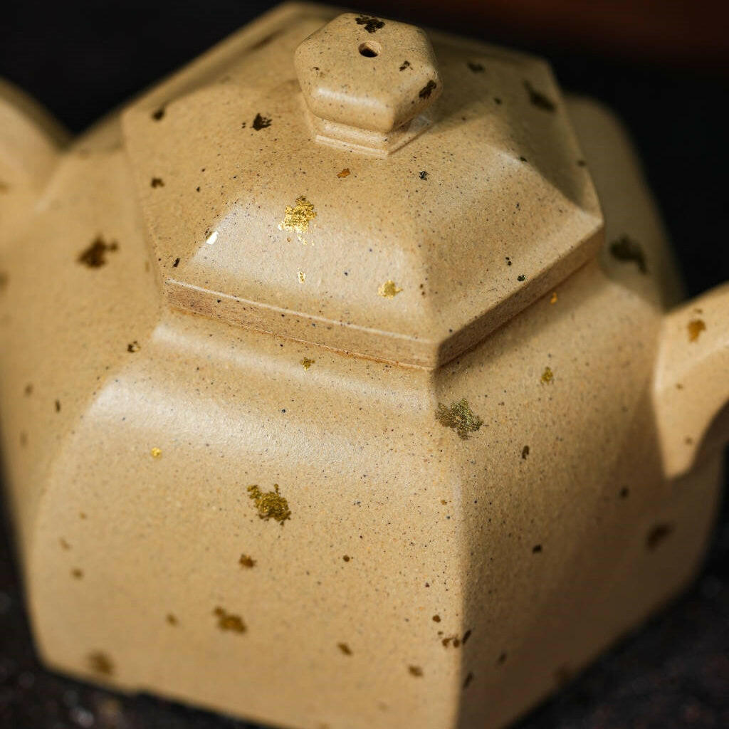 Liang Cai Liu Fang 175cc - Yixing Handmade Teapot - zycs_China