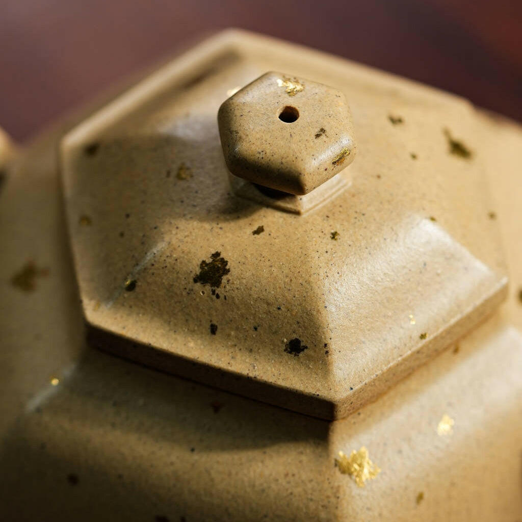 Liang Cai Liu Fang 175cc - Yixing Handmade Teapot - zycs_China