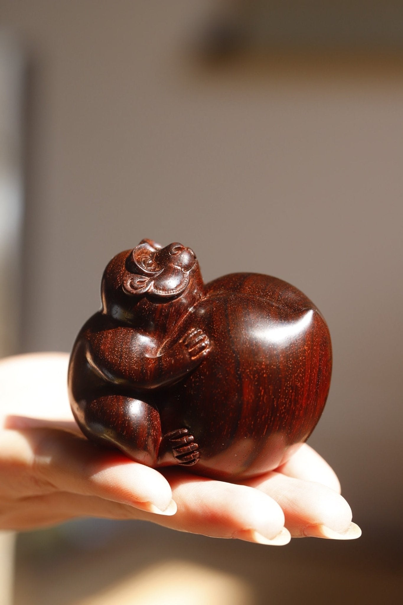 Ling Hou Xian Shou - Wood Sculpture - zycs_China