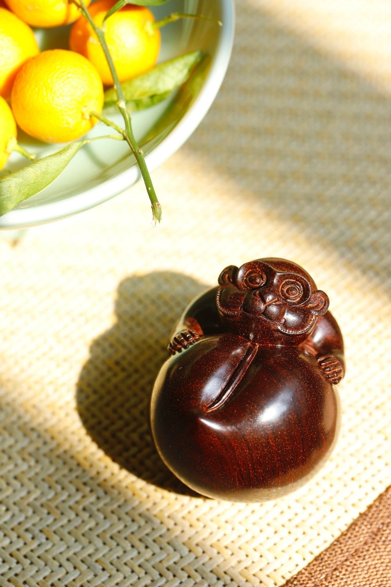 Ling Hou Xian Shou - Wood Sculpture - zycs_China