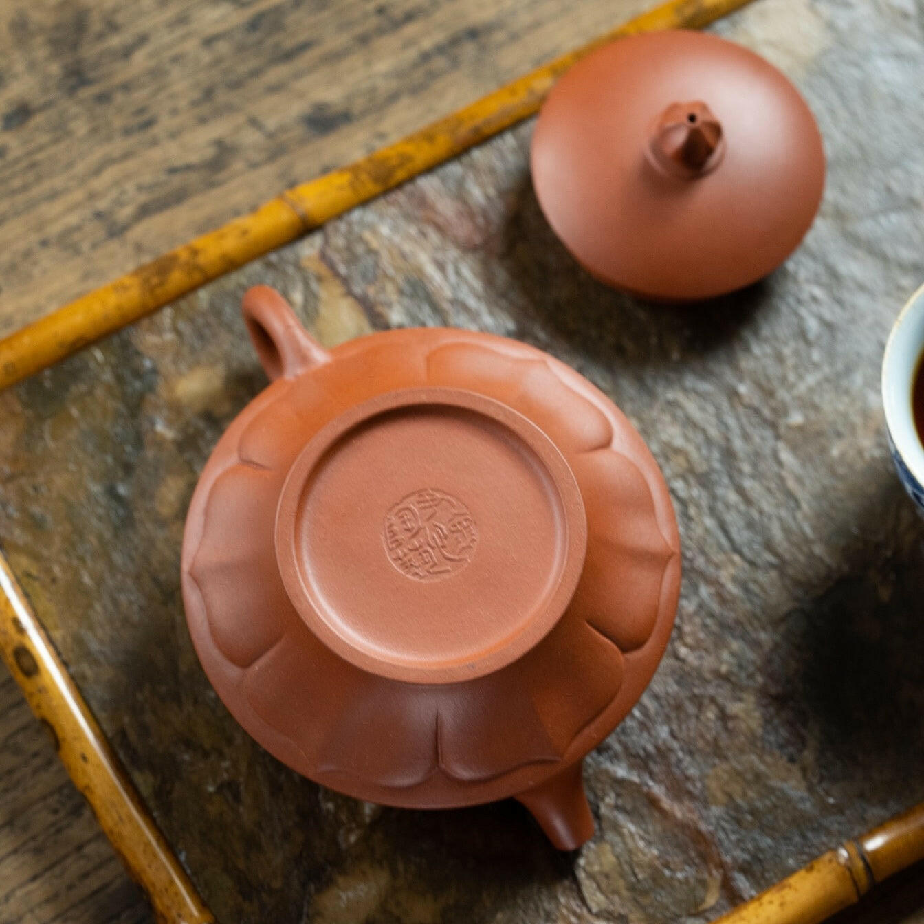 Ling Hua 160cc - Yixing Handmade Teapot - zycs_China