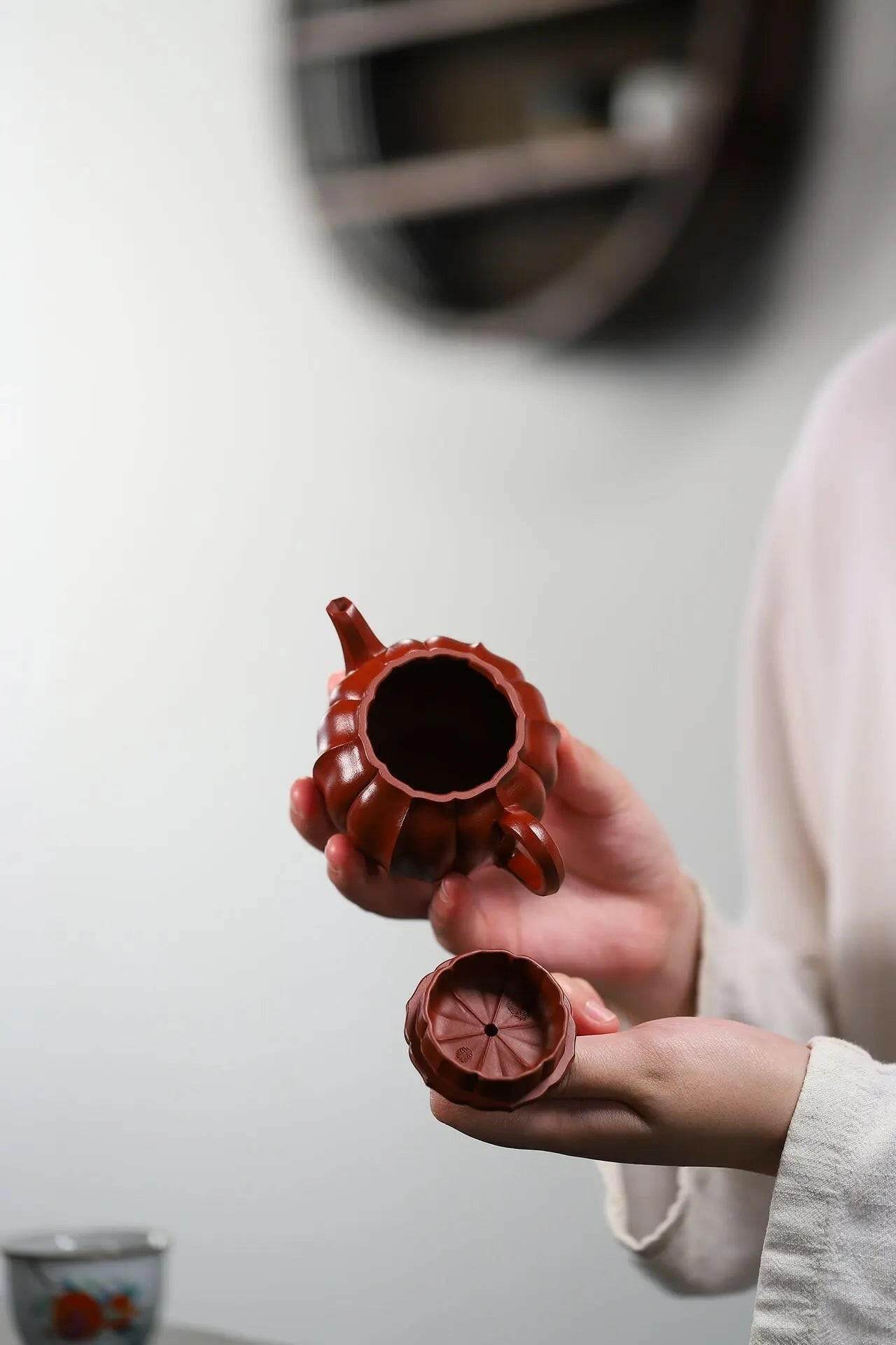 Ling Hua 170cc - Yixing Handmade Teapot - zycs_China