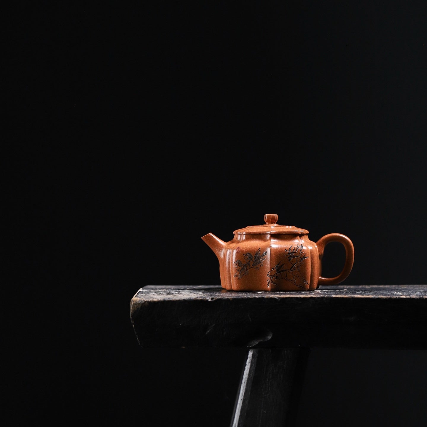 Ling Hua De Zhong 150cc - Yixing Handmade Teapot - zycs_China