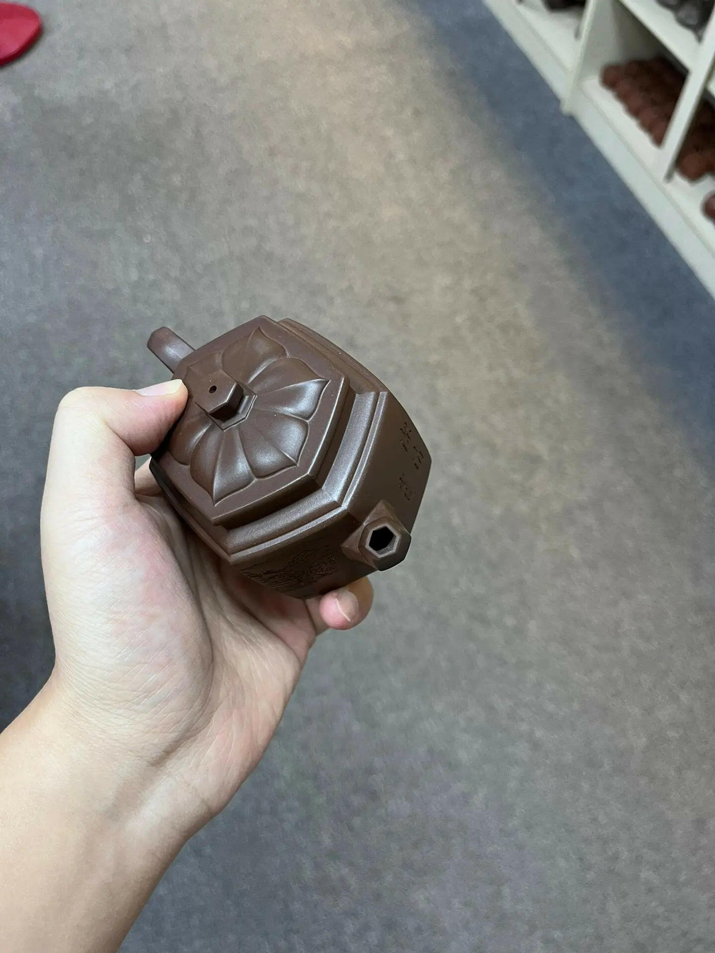 Ling Hua Liu Fang 230cc - Yixing Handmade Teapot - zycs_China